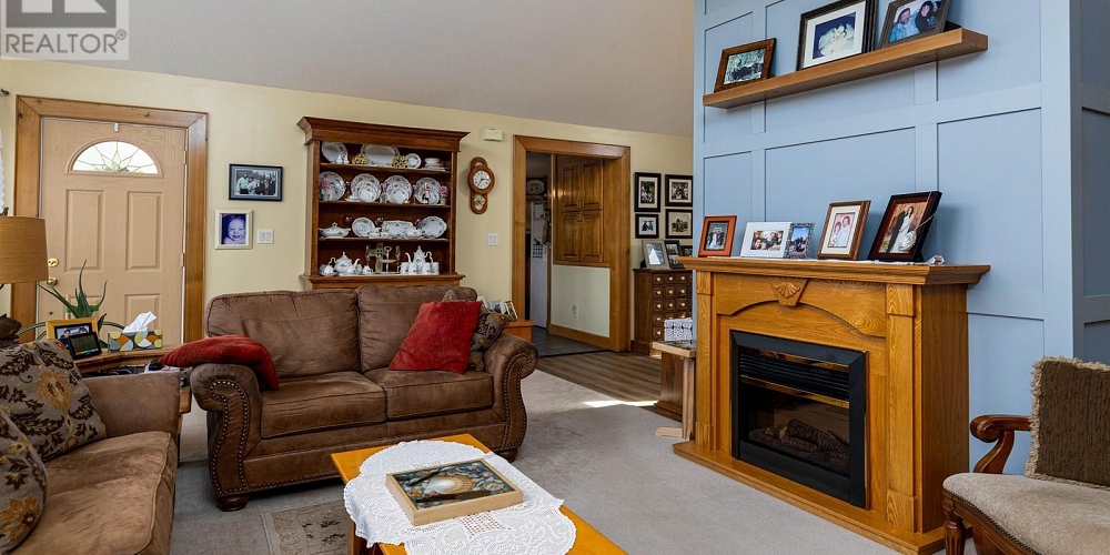 3009 SOLOMON WAY Terrace Photo 7 3009 SOLOMON WAY Terrace Photo 7